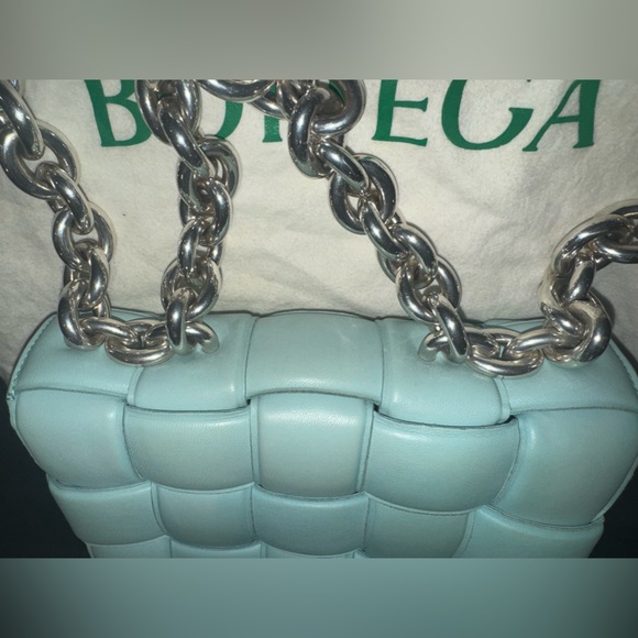 Bottega Venata Chain Cassette Bag - Picture 9 of 17